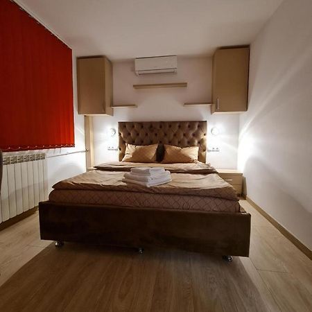 Luxury Panoramic Apartment Oradea Exterior photo