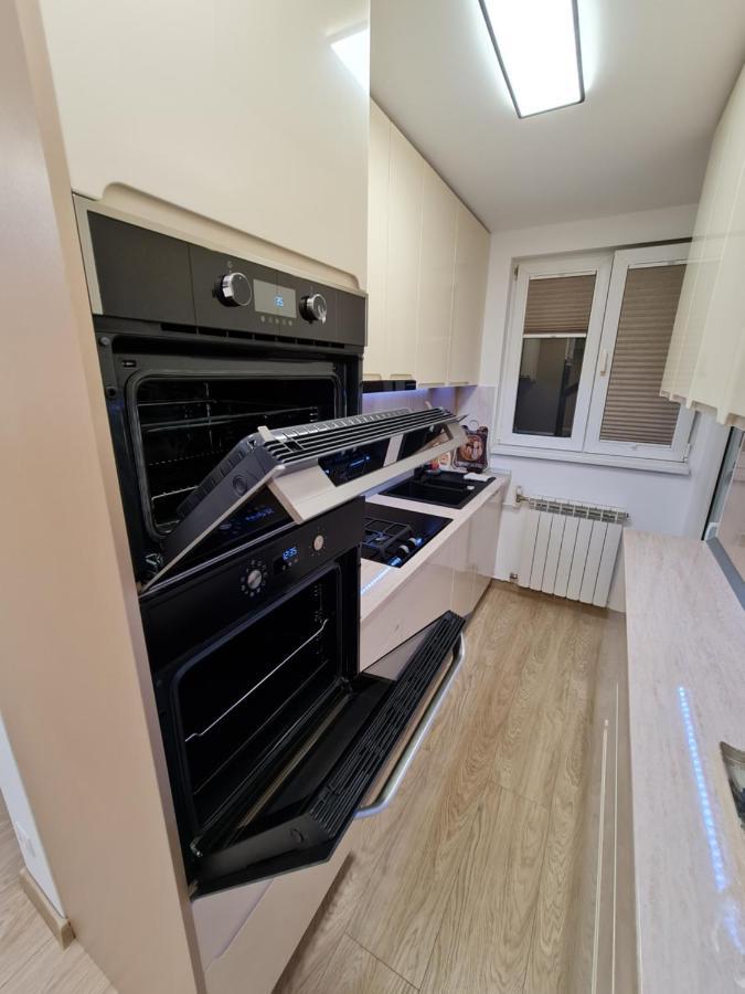 Luxury Panoramic Apartment Oradea Exterior photo