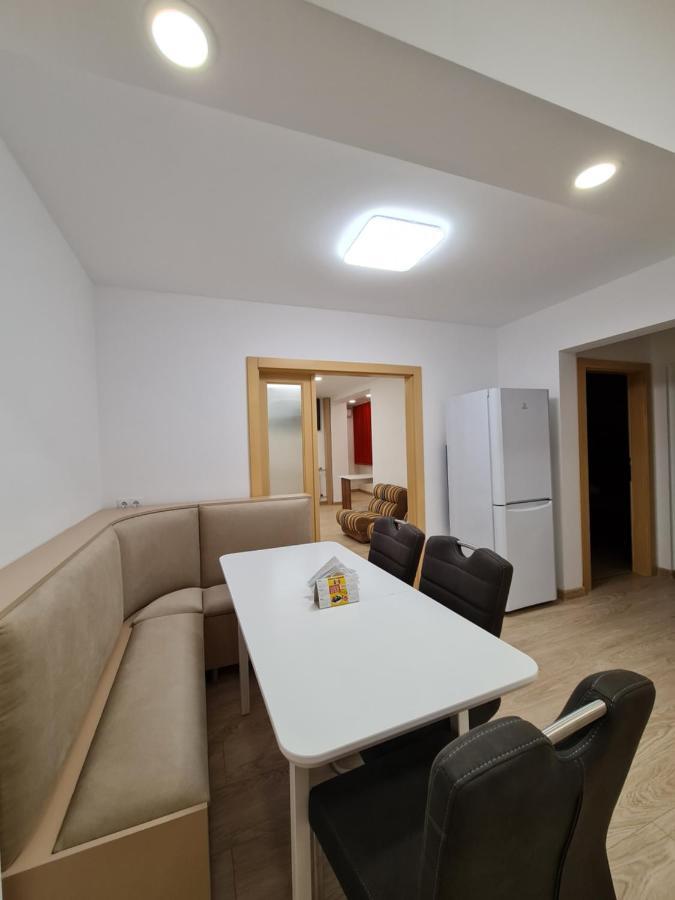 Luxury Panoramic Apartment Oradea Exterior photo