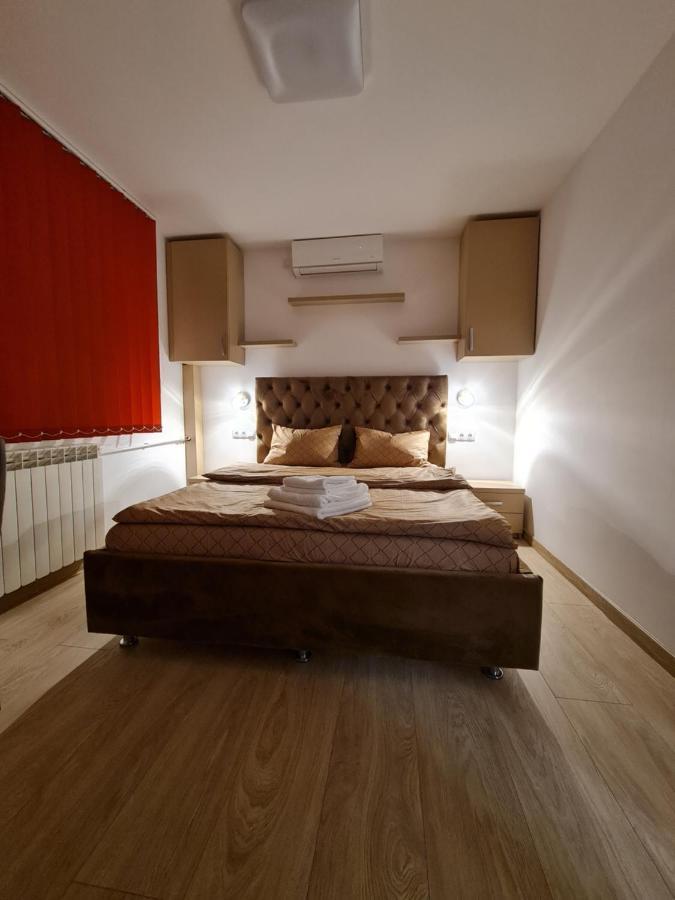 Luxury Panoramic Apartment Oradea Exterior photo